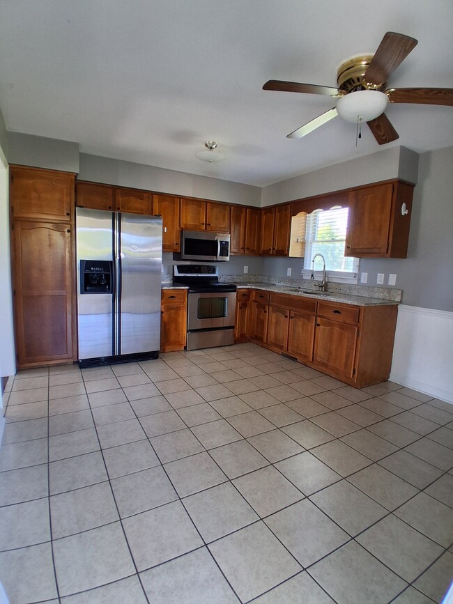 Photo - 613 Timber Ridge Rd