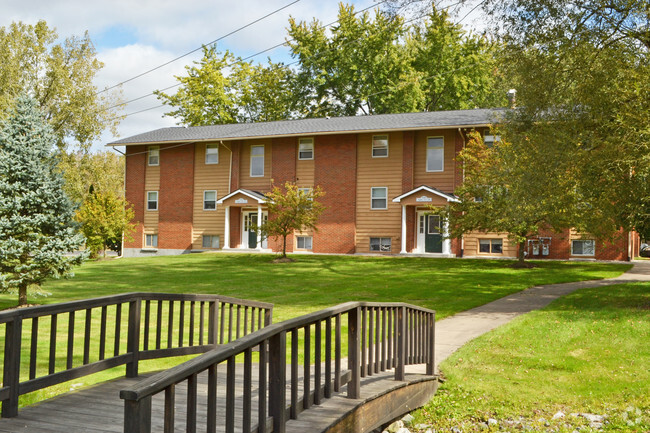 Building Photo - Longbranch Park Apartments