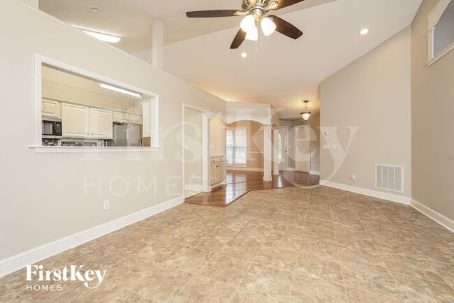 Photo - 5233 Old Plantation Cir