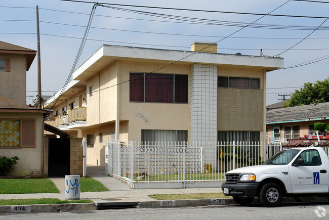 Building Photo - 4174 W Broadway Unit C Rental