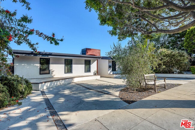 Photo - 1812 Navy St