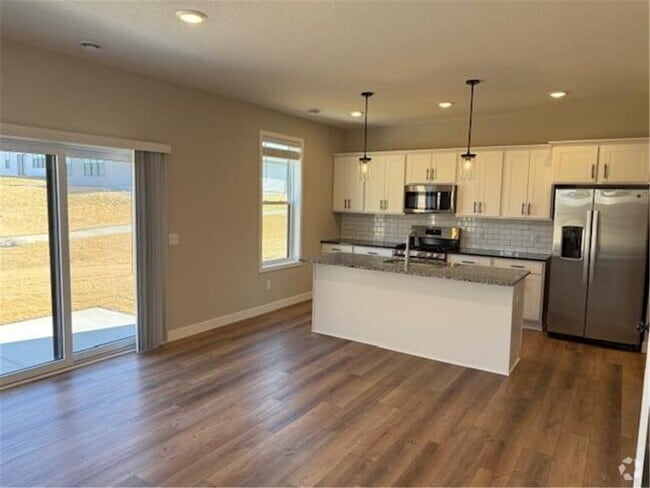 Building Photo - 5370 Robinwood Ct Rental