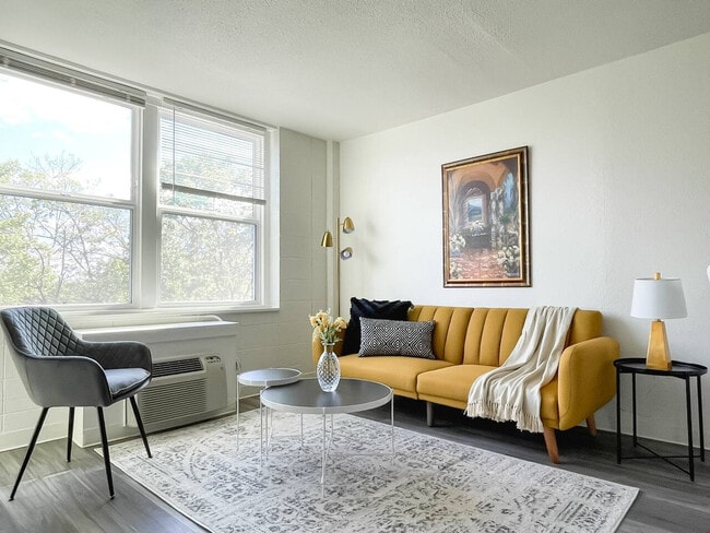 Photo - 2513 Burnet Ave Unit SI ID1534917P