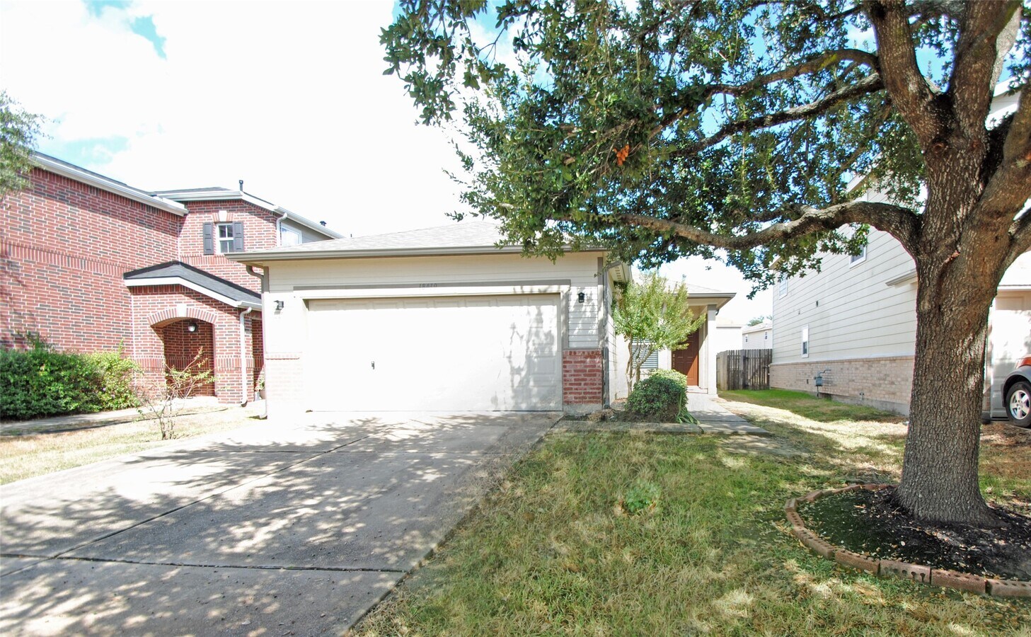 Photo - 18410 Fair Grange Ln