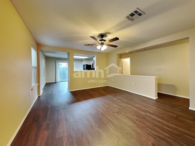 Photo - 6733 Doyal Dr