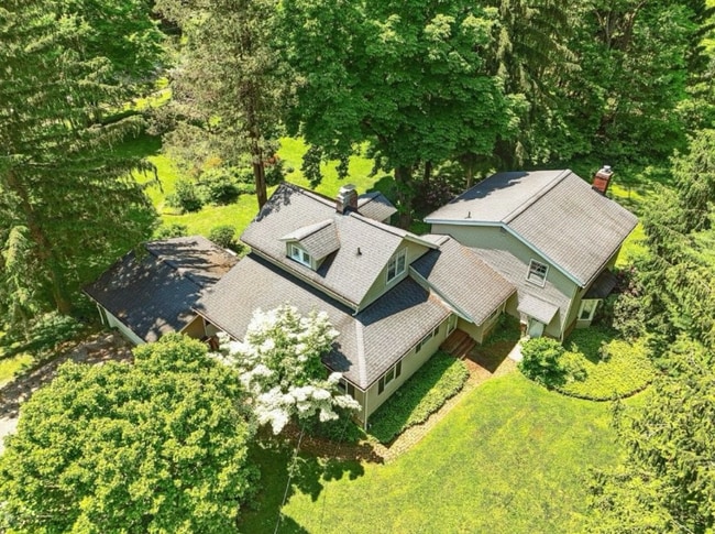Building Photo - 37845 Miles Rd Rental