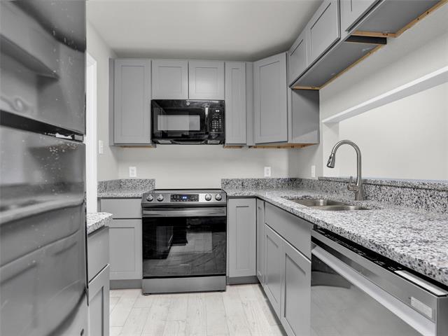 Building Photo - 1601 Marsh Ln Unit 200B Rental