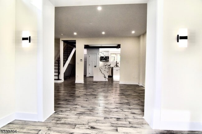 Photo - 332 Undercliff Ave