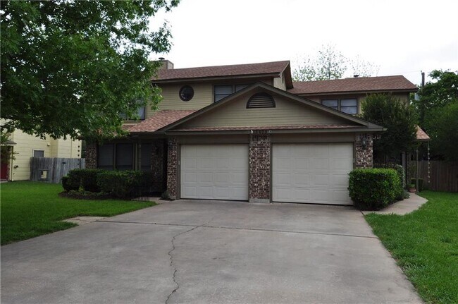 Photo - 13405 Saddlebrook Trail