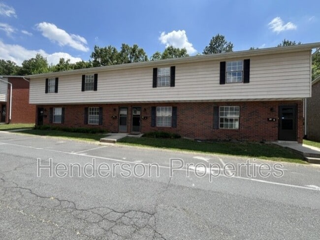 Building Photo - 1347 N 6th St