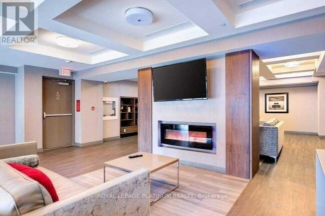 Photo - 150 Main St W Unité 303