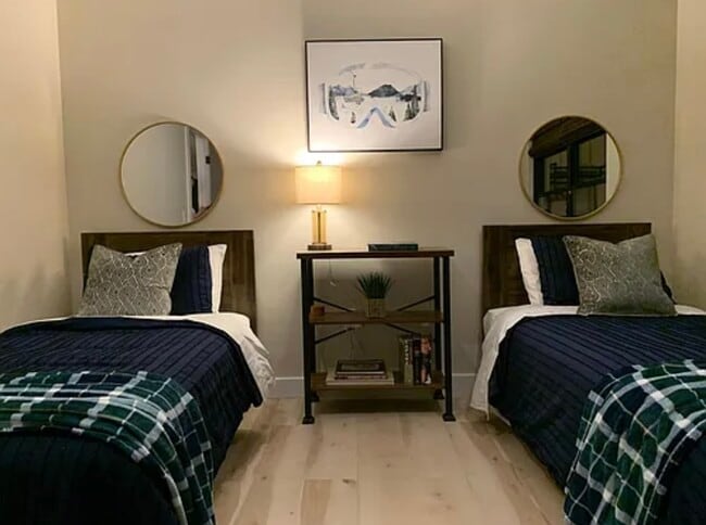 Building Photo - 249 New Hampshire Rte 103