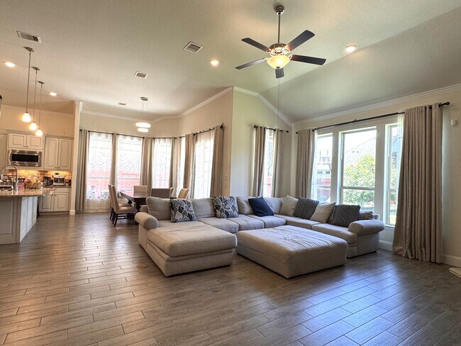Photo - 16907 Clola Ct