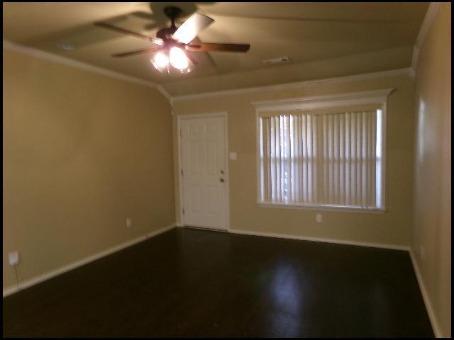 Photo - 9112 Pleasant Valley Dr