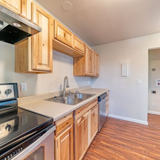 Photo - 4407 San Roberto Ave