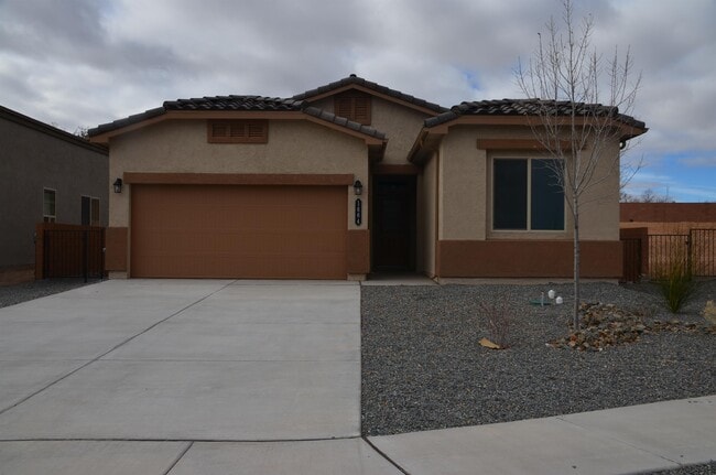 Photo - 1664 Valle Vista Rd NW