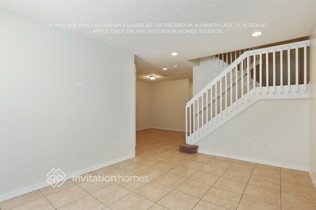Photo - 666 NE 35th Ave