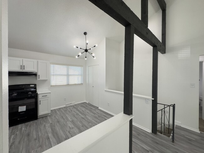Kingsridge East Apartments