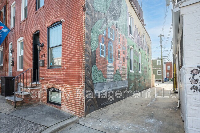 Photo - 3301 Fleet St
