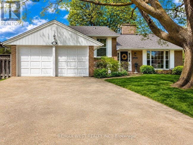 Photo - 73 Ravensbourne Crescent
