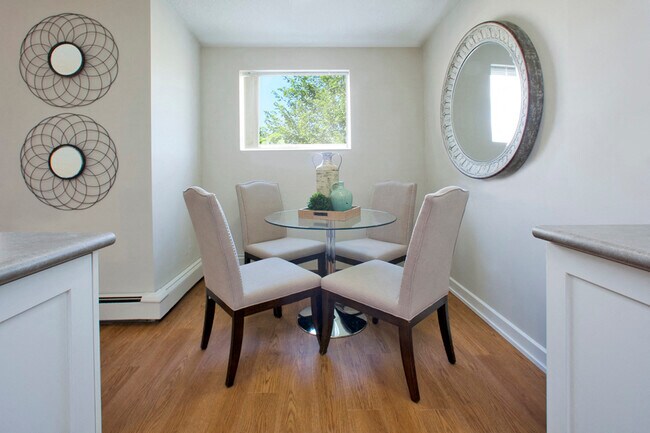 Photo - Lyndon Place