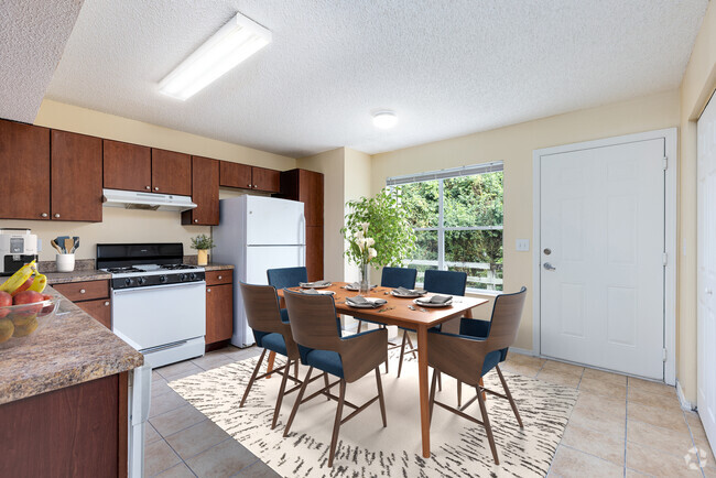 Building Photo - Santa Fe Oaks Rental