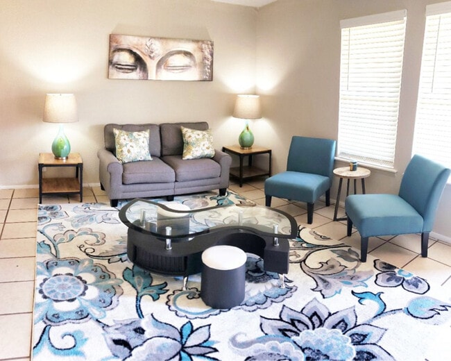 Photo - 3901 S Garnett Rd