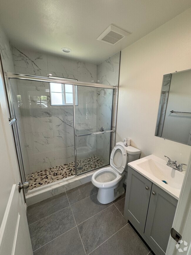 Building Photo - 1419 S 2nd St Rental