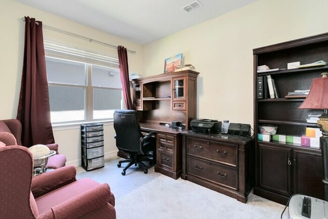 Photo - 4 Bedroom/3.5 Bathroom Gated Community at Ruby Lake!!!!