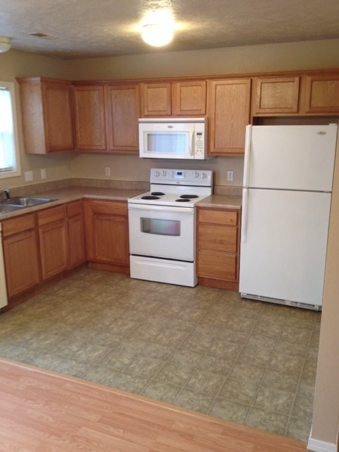Photo - Single-Family Home in Merriam Woods