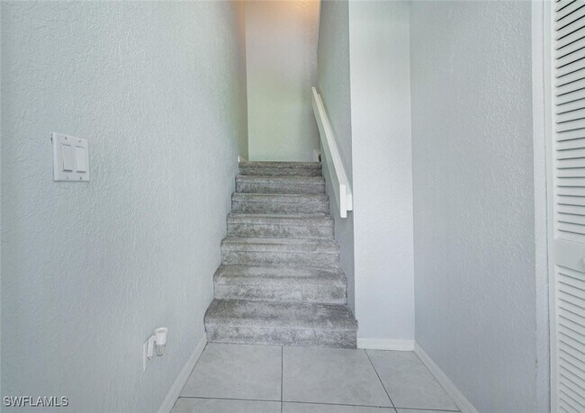 Building Photo - 60 Emerald Woods Dr Unit B 5 Rental