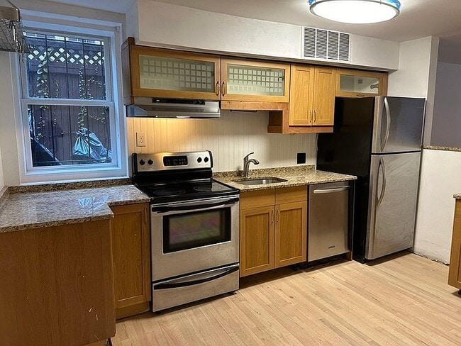 Photo - 520 Shawmut Ave Unit 1