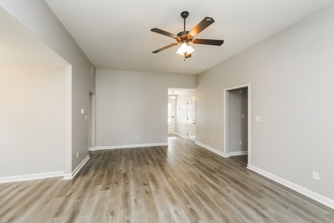 Photo - 7898 Ironwood Dr