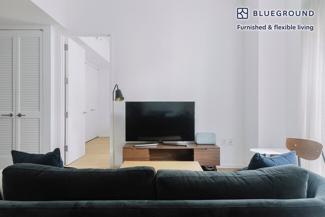 Photo - 18 W 48th St Unit FL8-ID1643