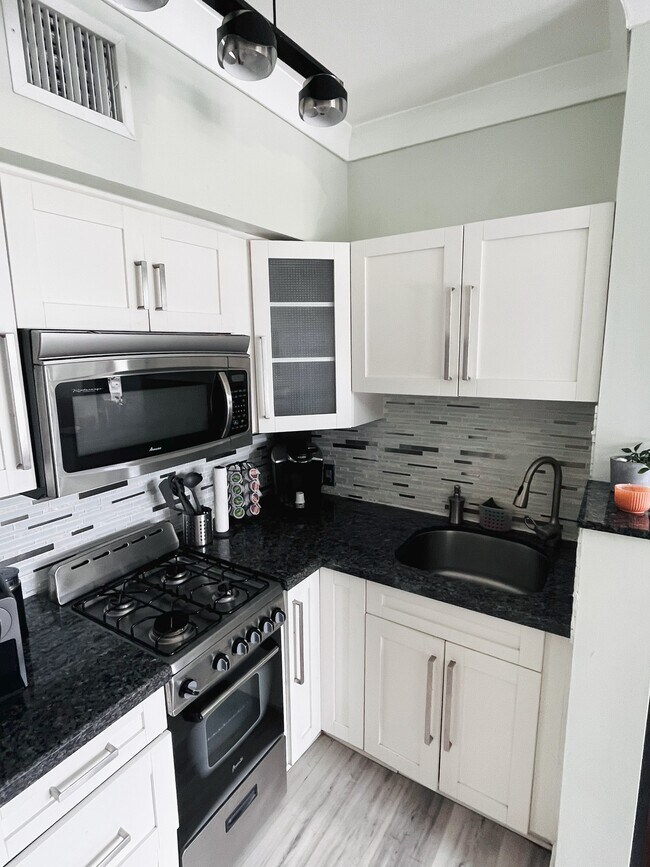 Photo - 1320 Drexel Ave