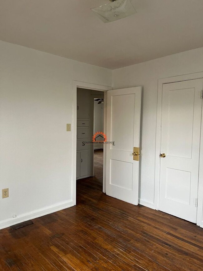 Photo - All Bills Paid--2 bed 1 bath home