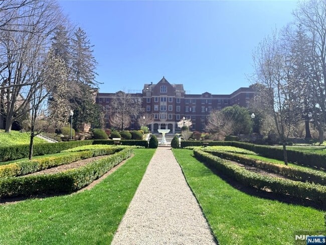 Building Photo - 3104 Rio Vista Dr Unit 3104