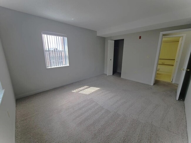 Photo - 40 Westwind Rd