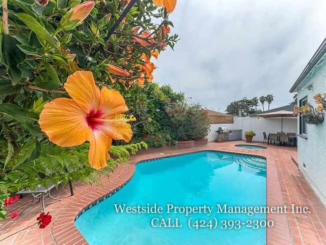 Photo - 8120 Glider Ave