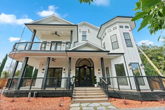 $15,995 - Stunning Executive Estate in Wil... - $15,995 - Stunning Executive Estate in Wil... House