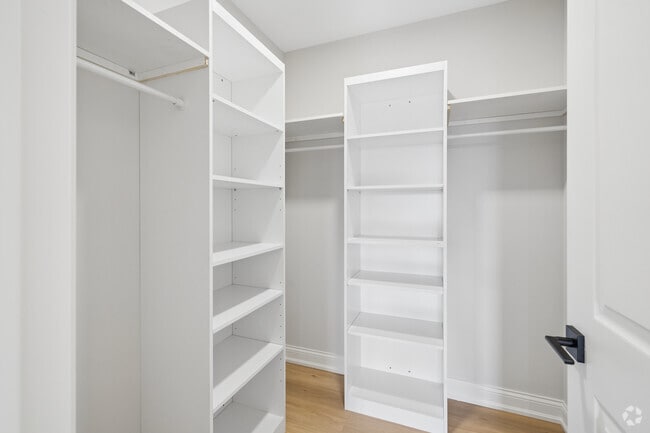 Plus 2BR, 2BA - 1,456SF - Primary Closet