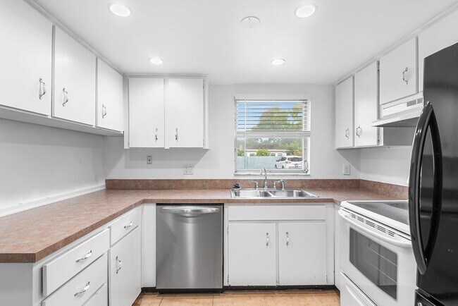 Photo - ST PETE APARTMENT FOR RENT!! Unit #101