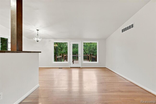 Photo - 1011 Brooklawn Dr