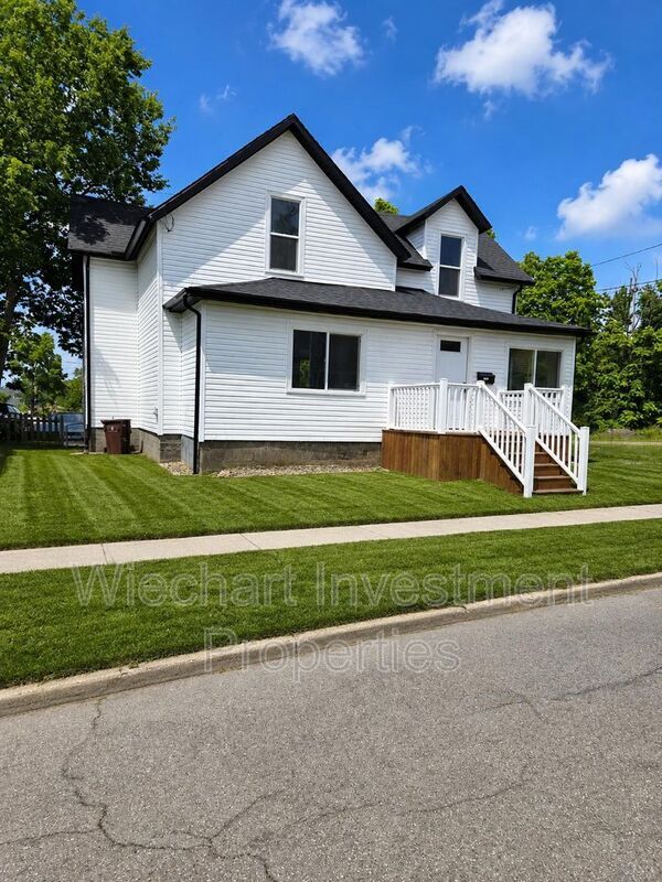 Building Photo - 770 Richie Ave
