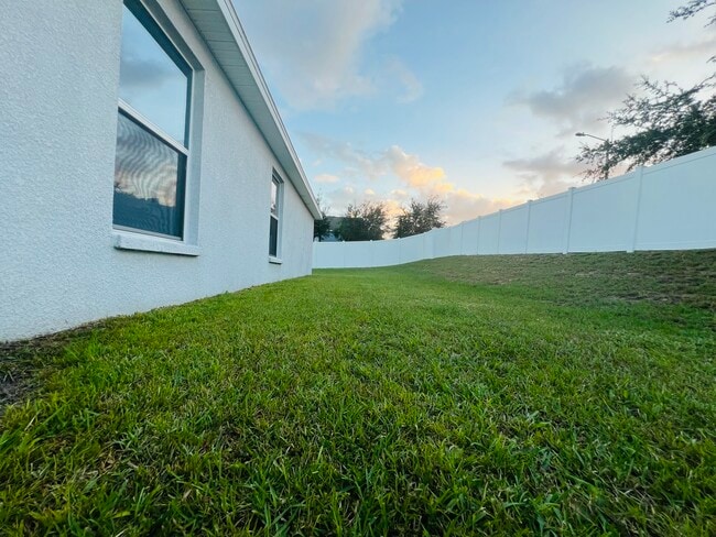 Photo - 900 Kingfisher Dr