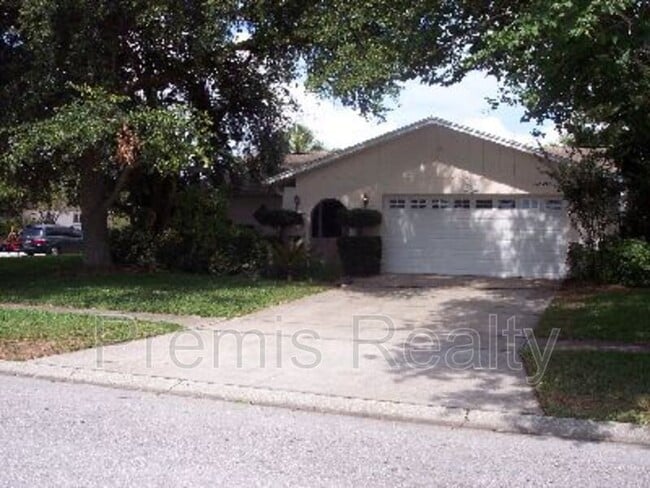 Photo - 2381 Timbercrest Cir W