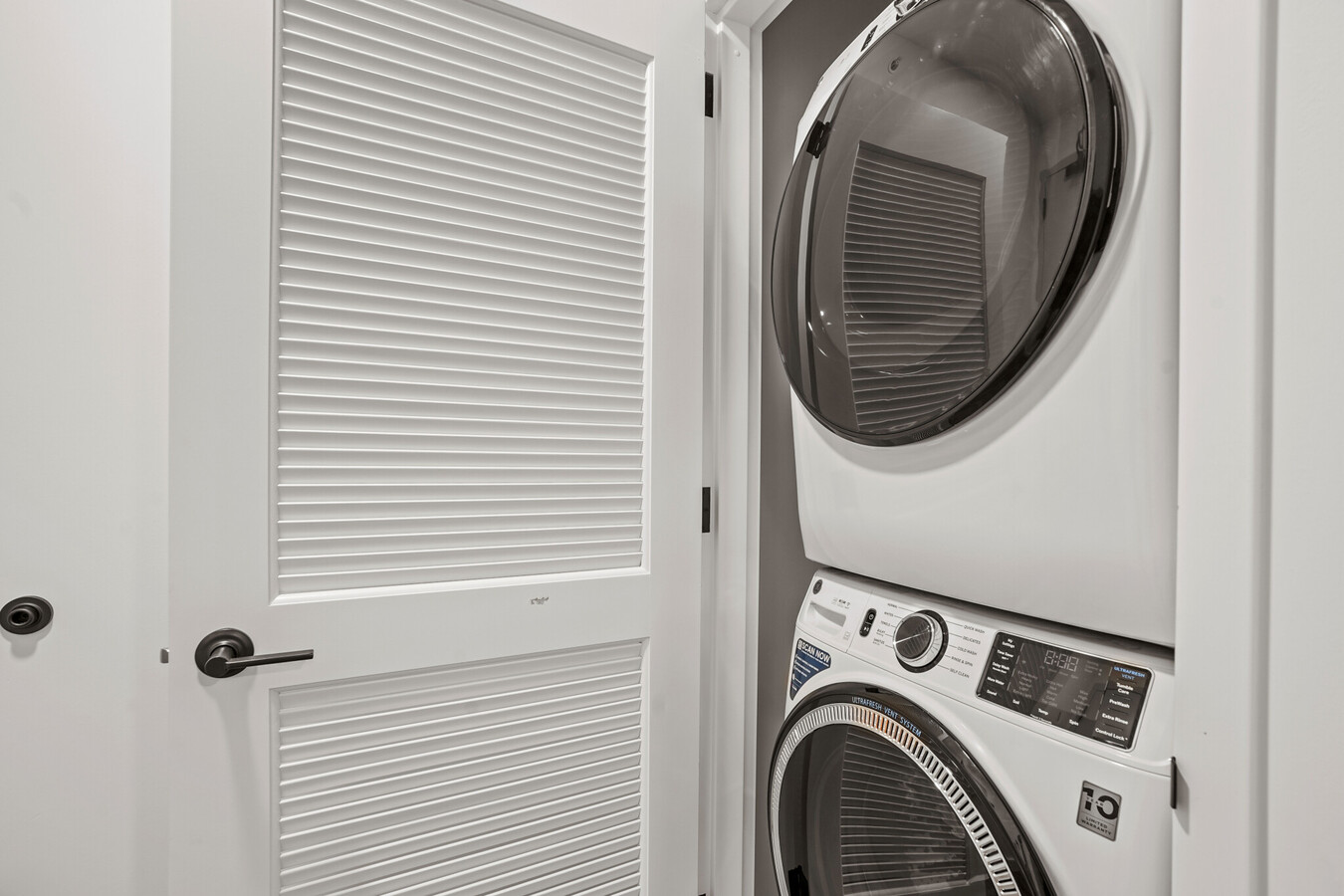 Photo - 196 N Aberdeen St