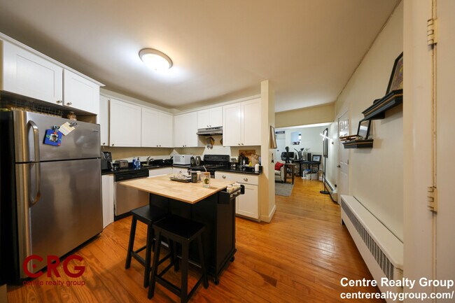 Photo - 1728 Beacon St Unidad B