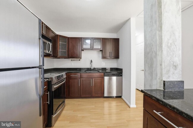 Photo - 1011 Hunter St Unidad C-4
