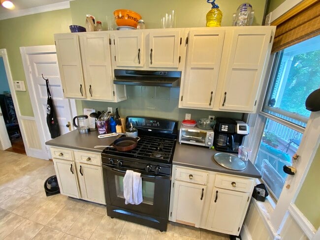 Photo - 12 Oswald St Unit 2